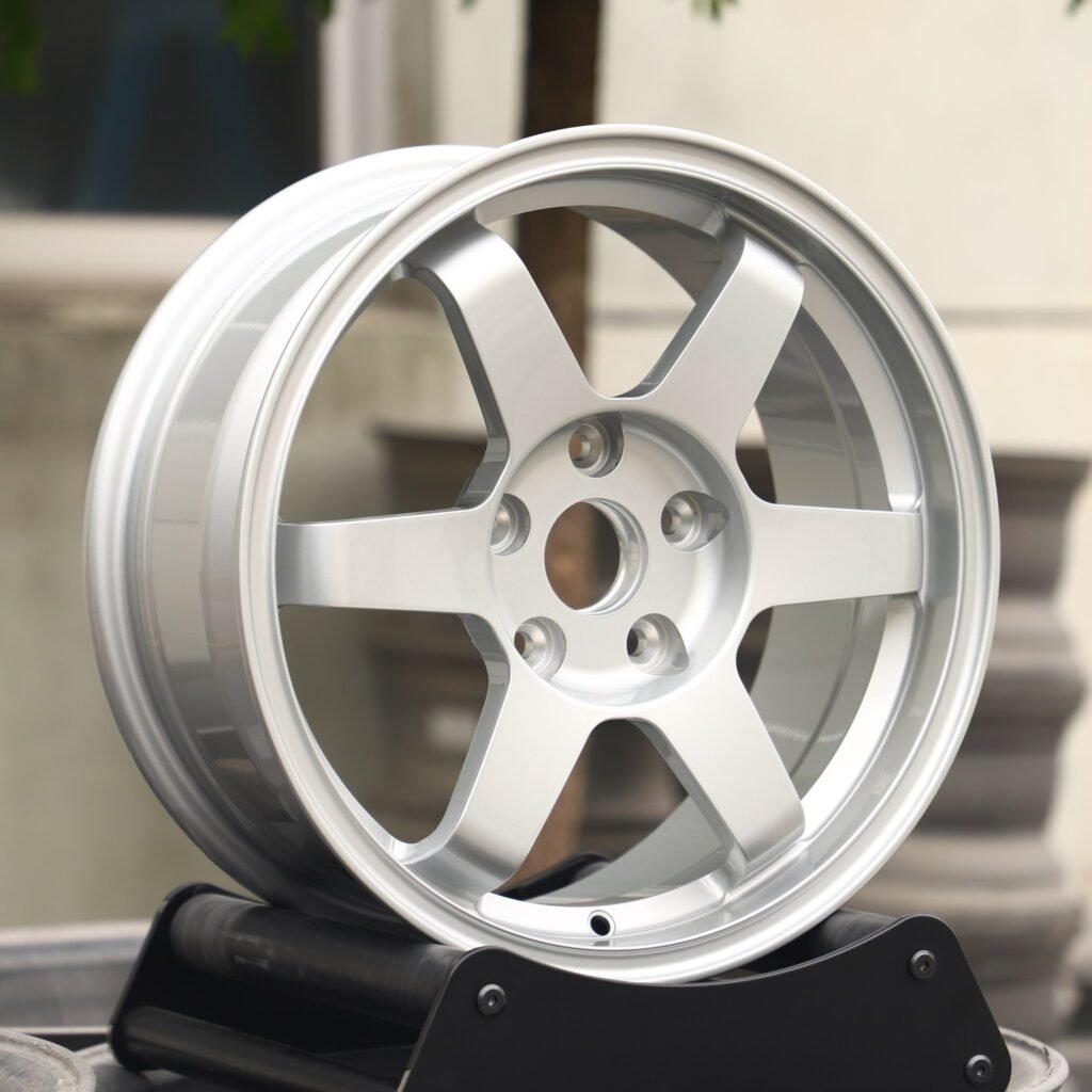 BMW M3 wheels – Bright Silver 6-Spoke, angled view