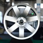 Land Rover Range Rover / Defender Forged Wheels – Bright Silver 7-Spoke