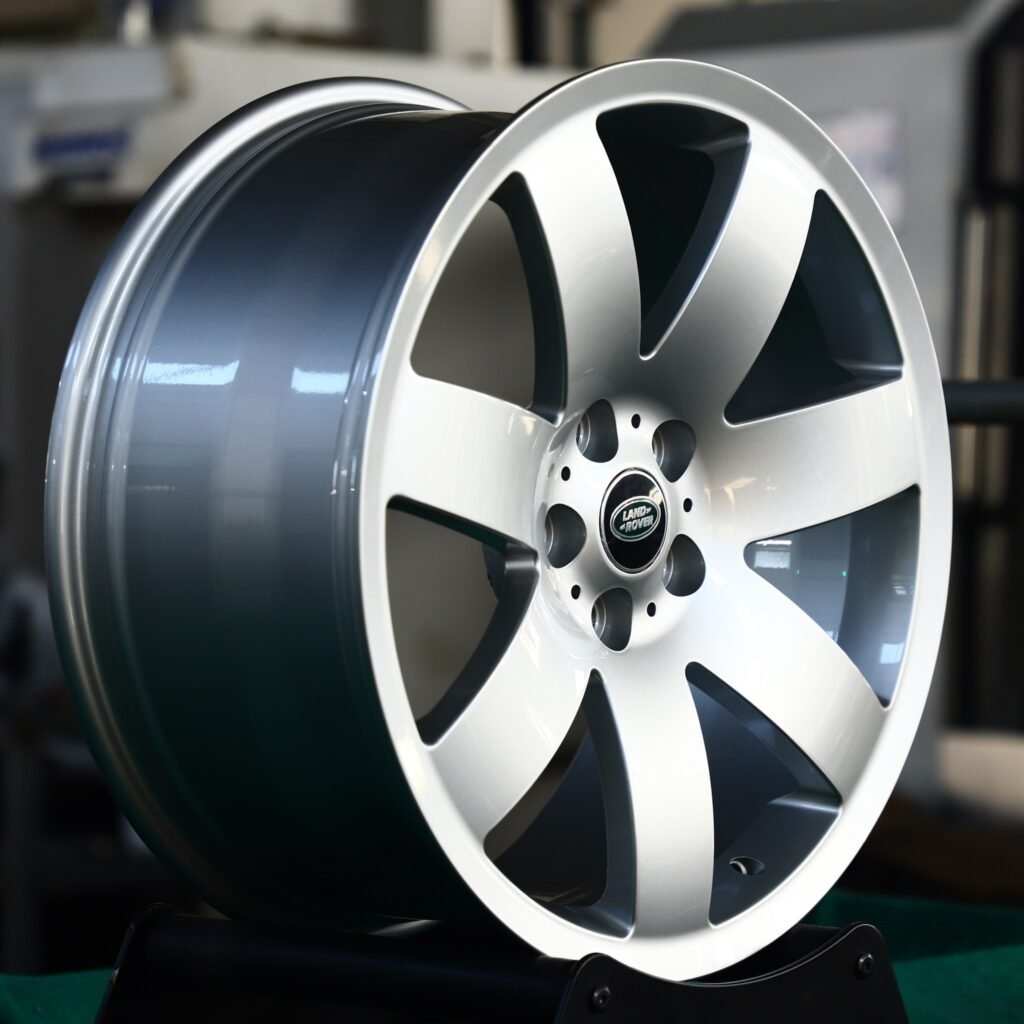 5x120 wheels – Bright Silver 7-Spoke, side view