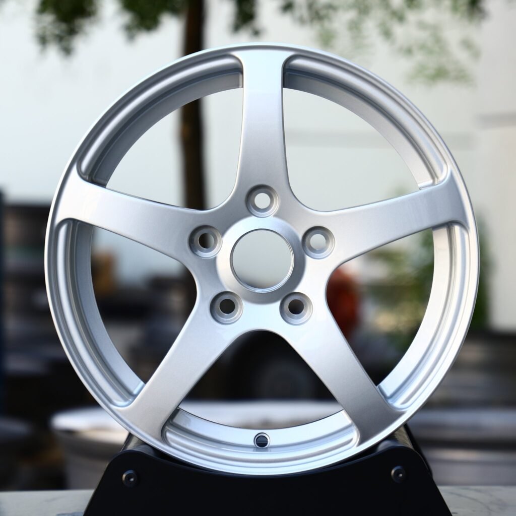 Porsche 911 wheels – Bright Silver Custom, front view