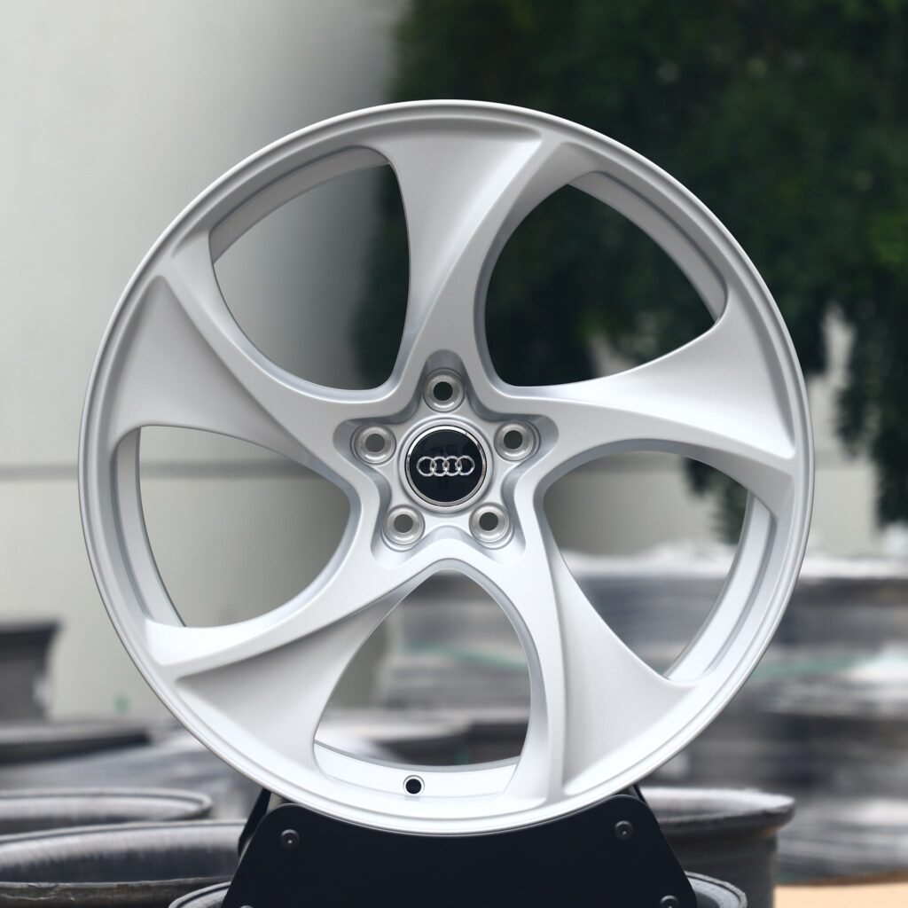Audi A4 B9 wheels – Bright Silver Directional Milled (Audi OEM-Style), front view