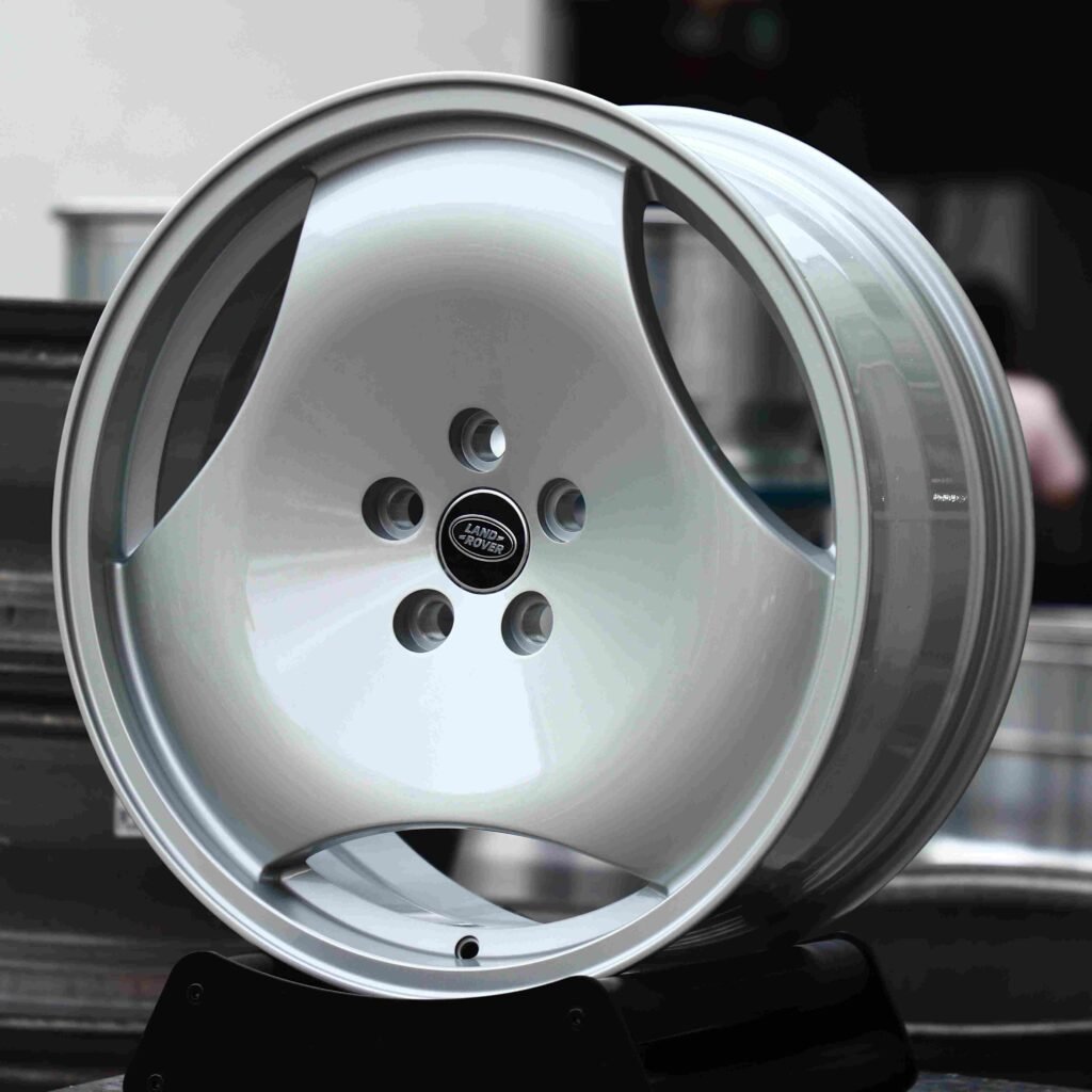 Bright Silver Forged Wheels - Land Rover Range Rover / Land Rover Defender Fitment (5-Lug) view 2