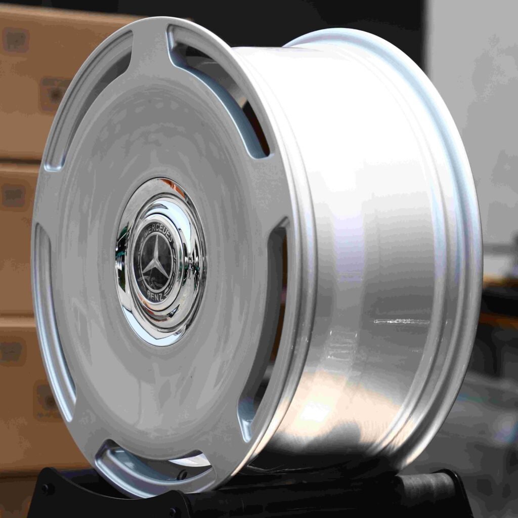 5x112 wheels – Bright Silver, side view