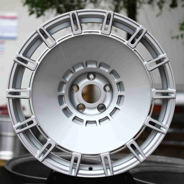 Porsche 911 wheels – Bright Silver, front view