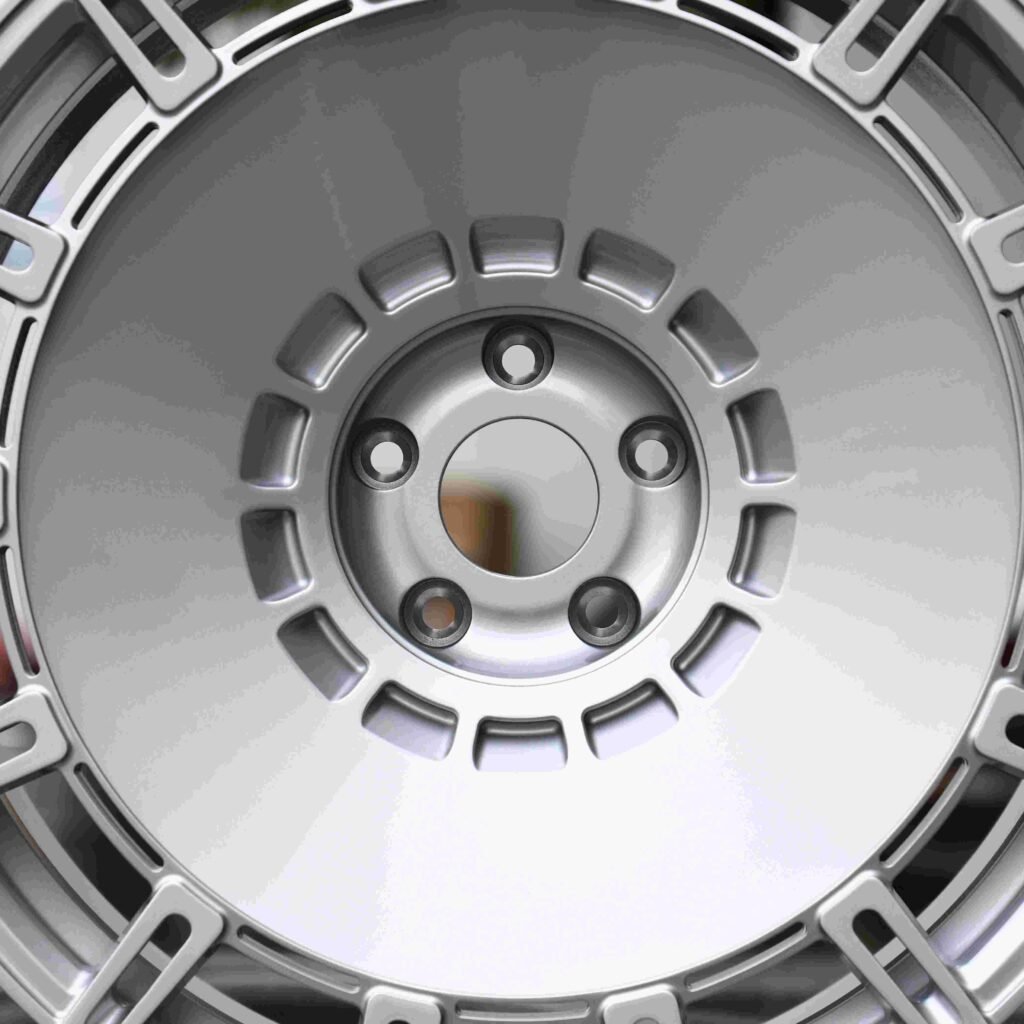 BMW M4 F82 wheels – Bright Silver, lip and barrel detail