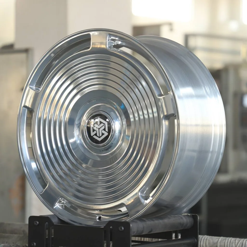 5x112 wheels – Bright Silver Full-Face, side view