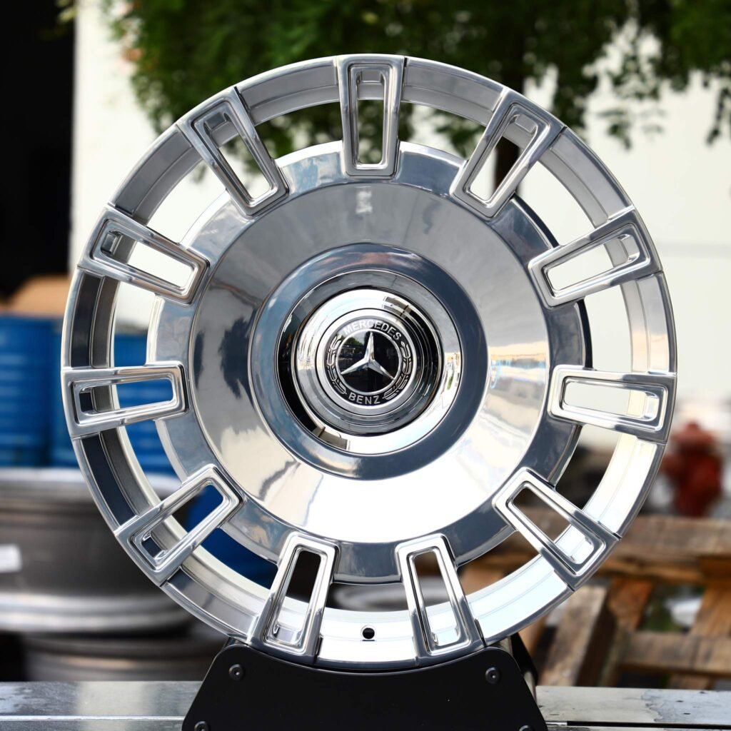 Mercedes-Benz E-Class wheels – Bright Silver Full-Face, front view