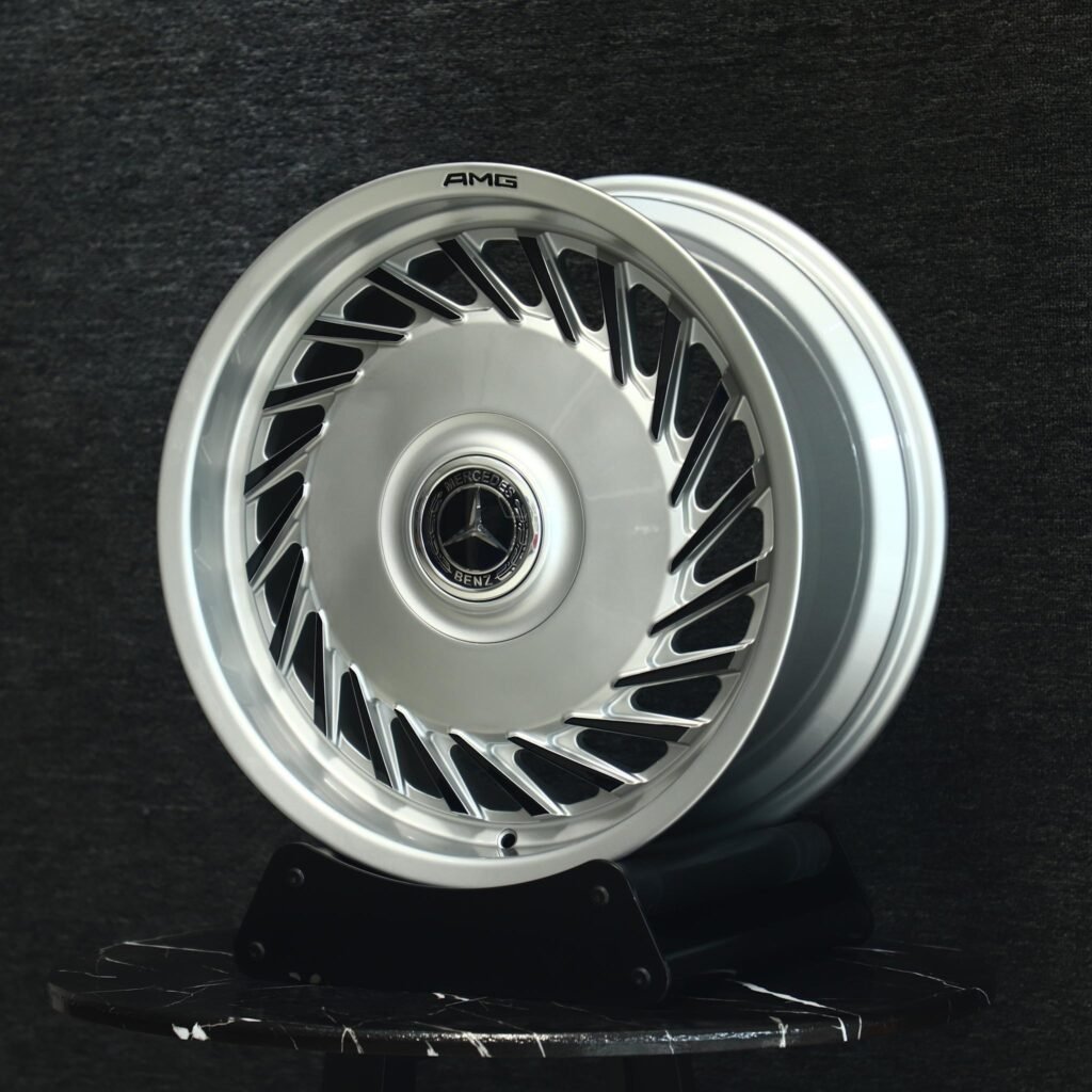 5x112 wheels – Bright Silver Full-Face, side view