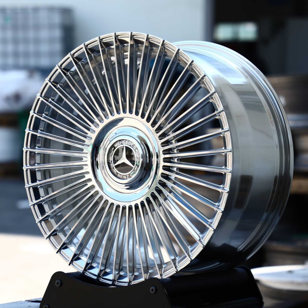 Mercedes-Benz S-Class wheels – Bright Silver Multi-Spoke, angled view