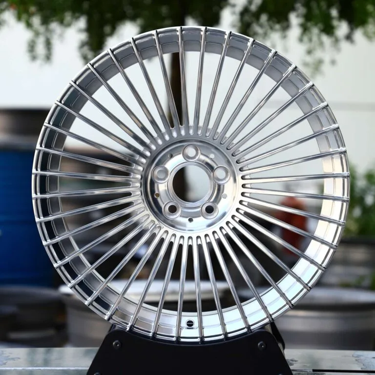 Porsche 911 wheels – Bright Silver Multi-Spoke, front view