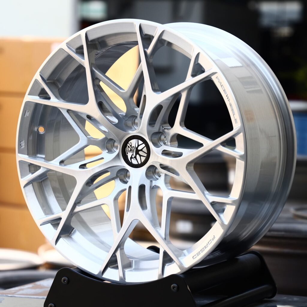 BMW 5 Series wheels – Bright Silver / Silver Cross-Spoke, angled view