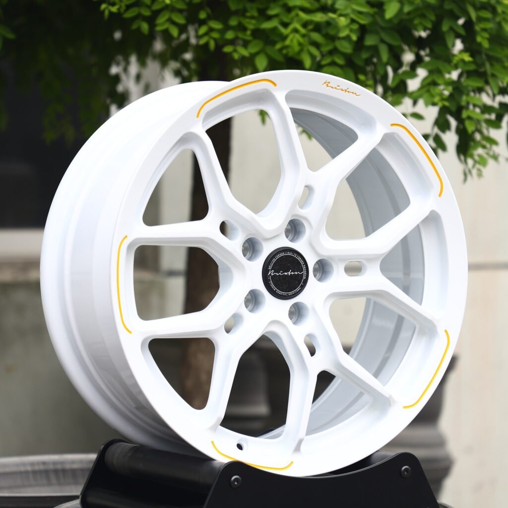5x130 wheels – Brixton Gloss White 5 Y-Spoke, side view