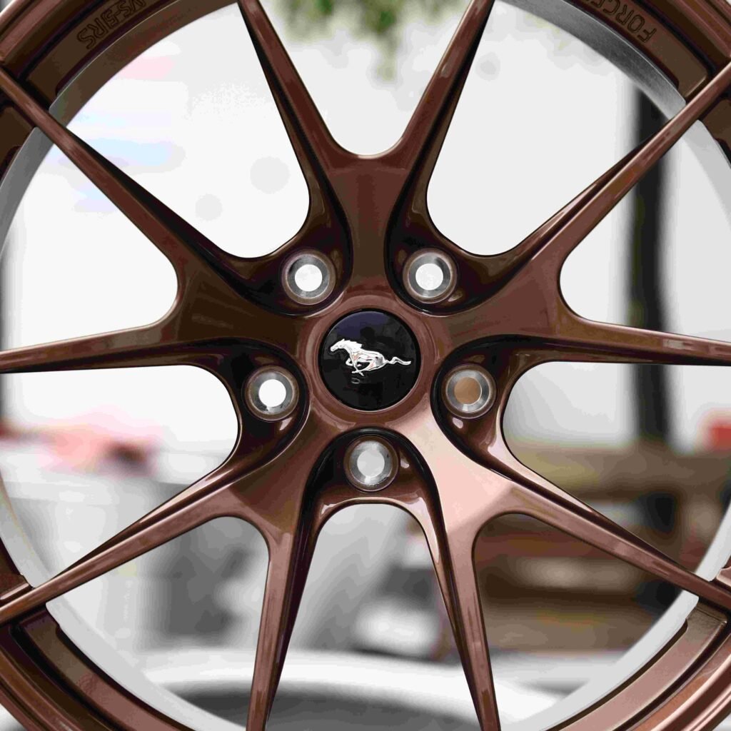 Ford Mustang wheels – Bronze 5 Y-Spoke, lip and barrel detail