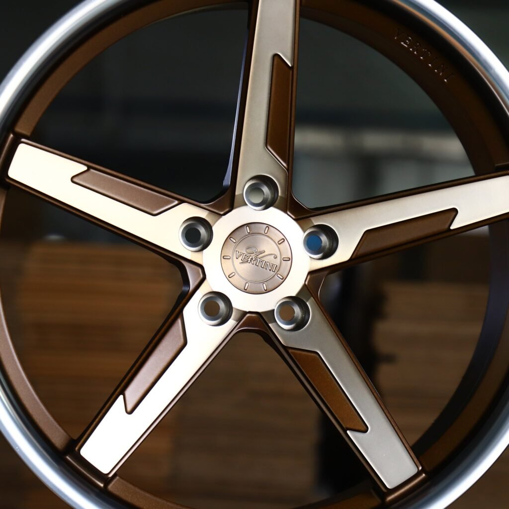 BMW M4 F82 wheels – Bronze Deep Lip Machined Face, lip and barrel detail