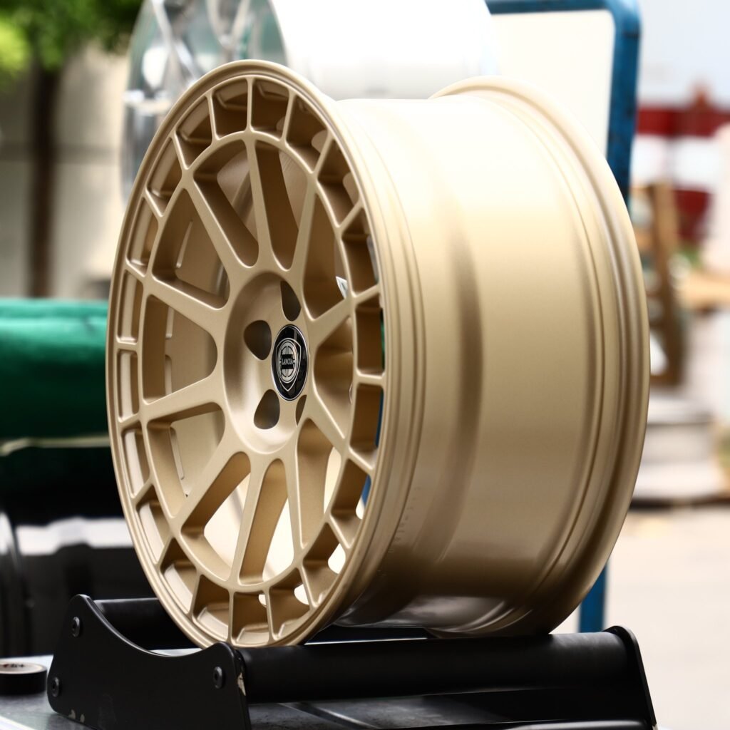 Lancia Delta Integrale wheels – Bronze Double-Ring (Lancia OEM-Style), angled view