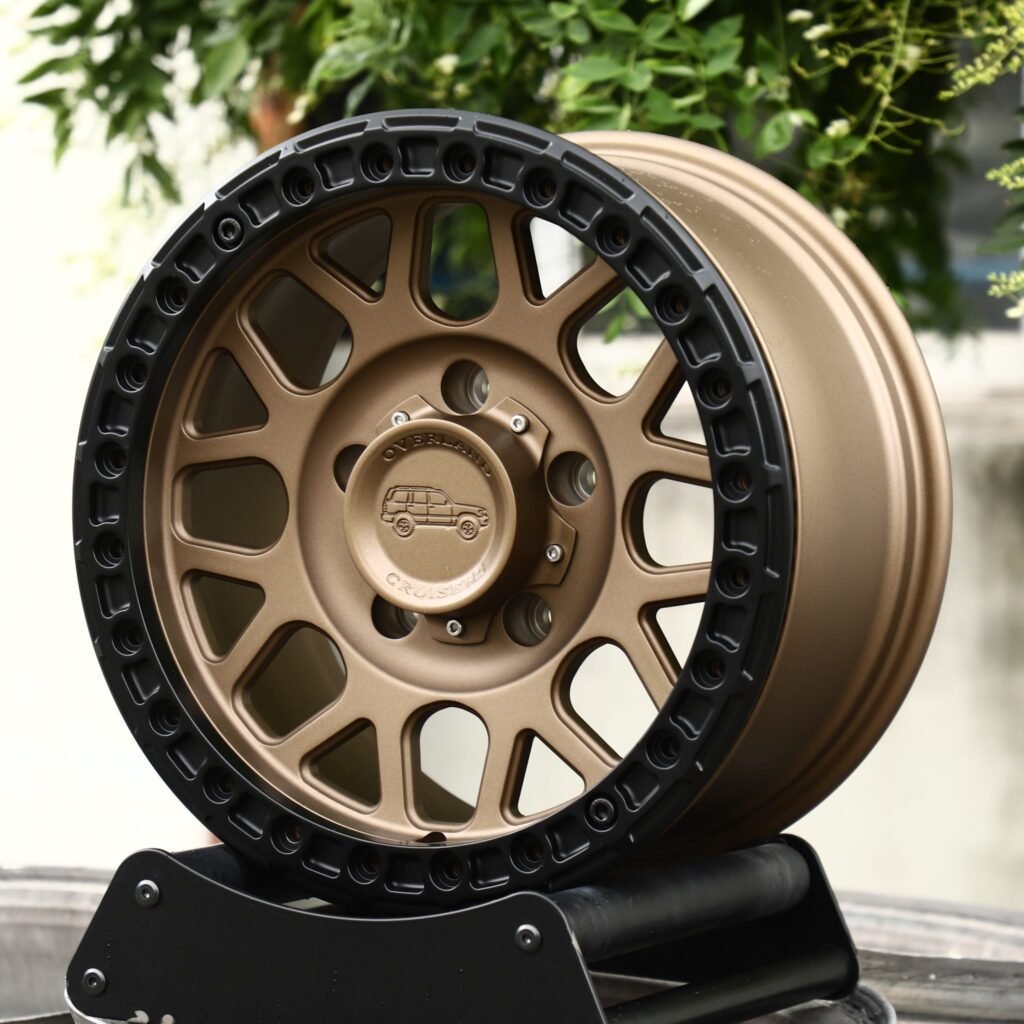 Toyota Tacoma wheels – Bronze / Gloss Black, angled view