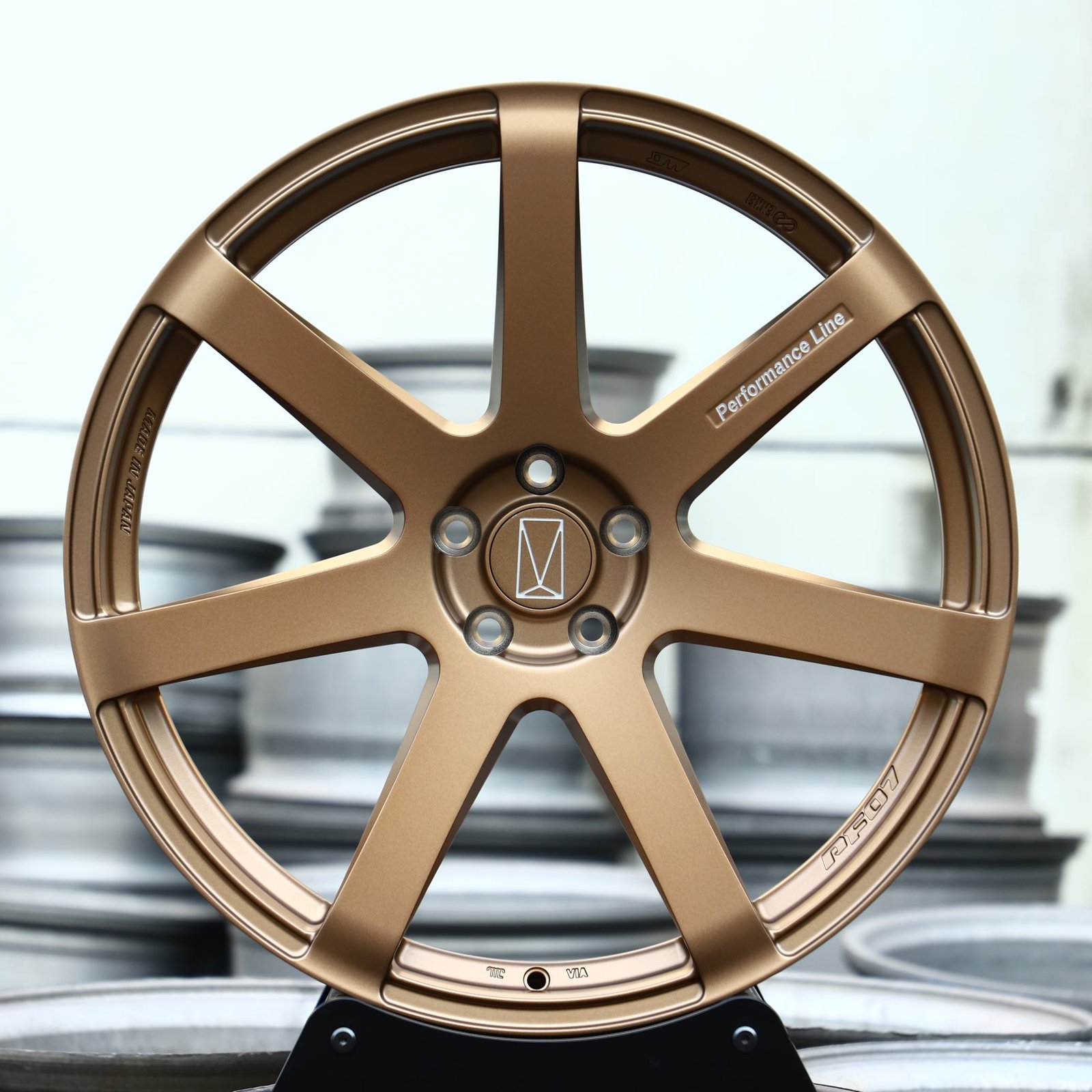 Audi A6 wheels – Bronze Gold 6-Spoke, front view