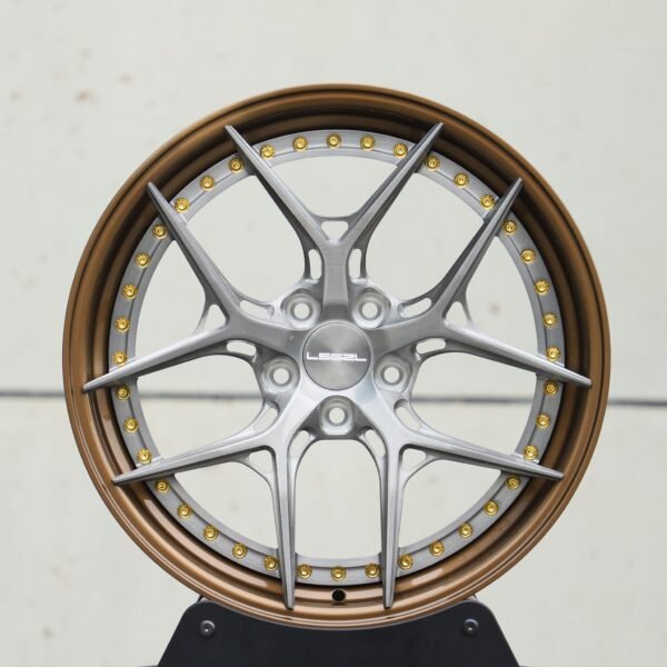 Audi A6 wheels – Bronze / Transparent Gray 2-Piece 5 Y-Spoke Brushed, front view