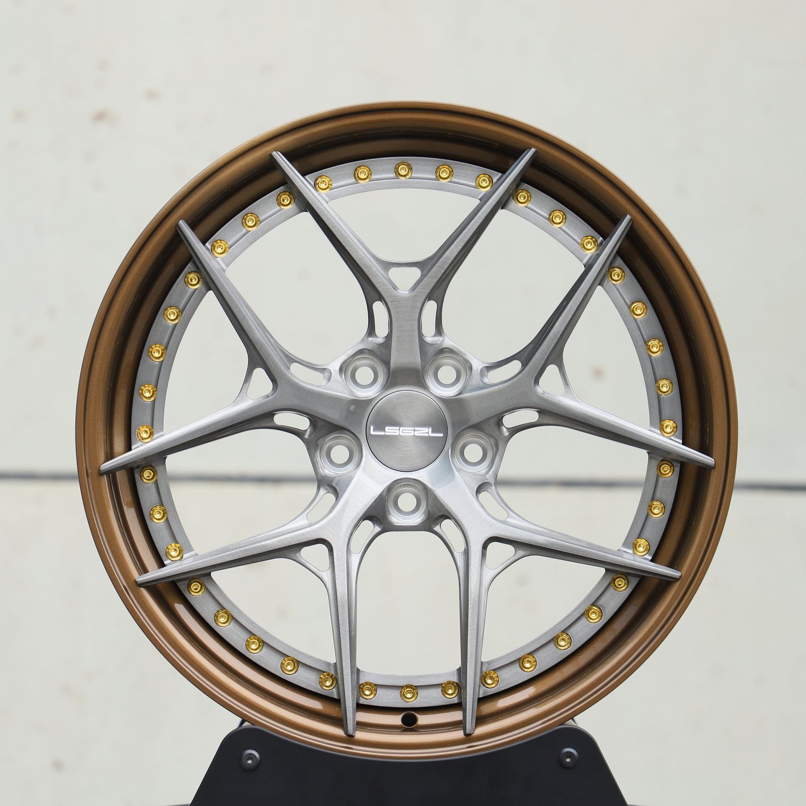 Audi A6 wheels – Bronze / Transparent Gray 2-Piece 5 Y-Spoke Brushed, front view