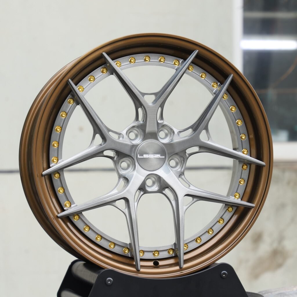 BMW 5 Series wheels – Bronze / Transparent Gray 2-Piece 5 Y-Spoke Brushed, angled view