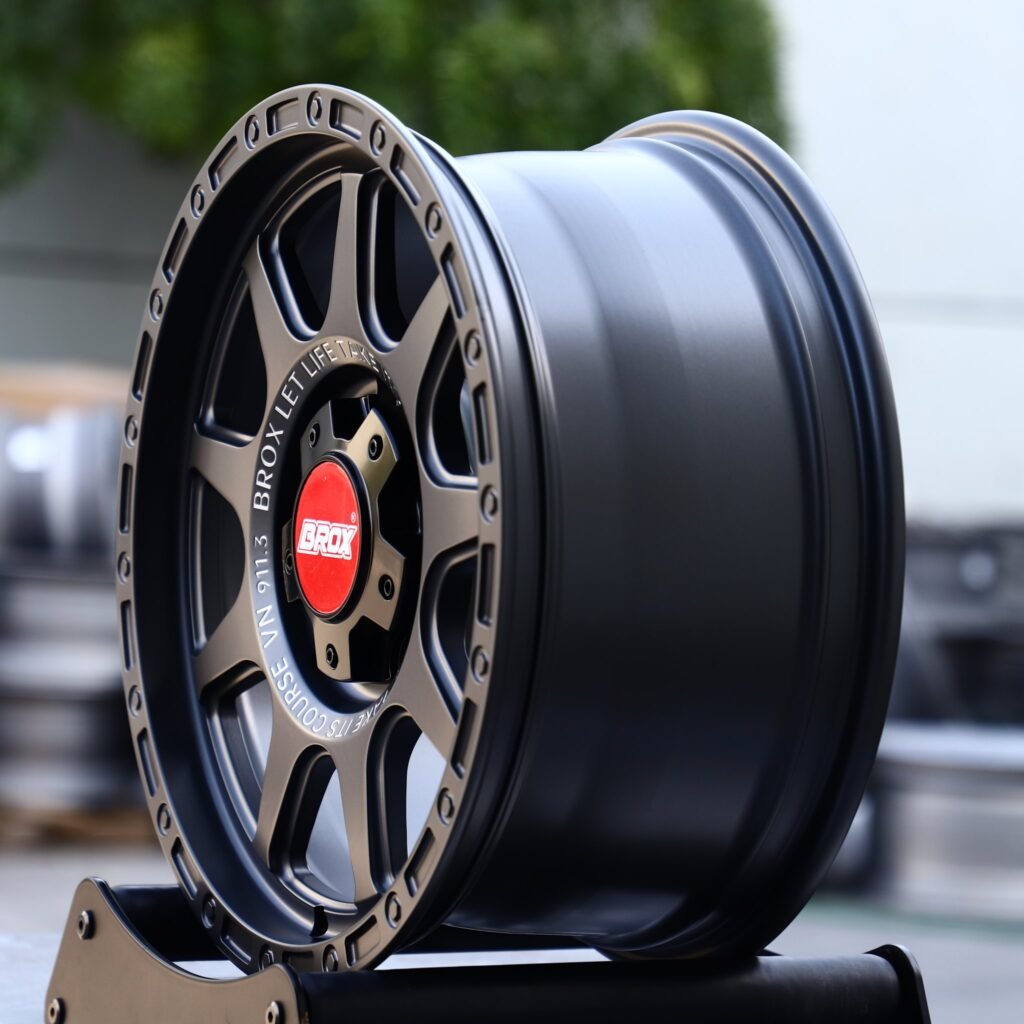 5x127 wheels – Brox Metallic Gray Exposed Bolt Detail Deep Lip, side view