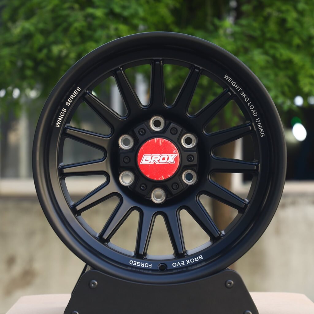 Ford F-150 wheels – Matte Black 15-Spoke Deep Dish (Brox-Style), front view