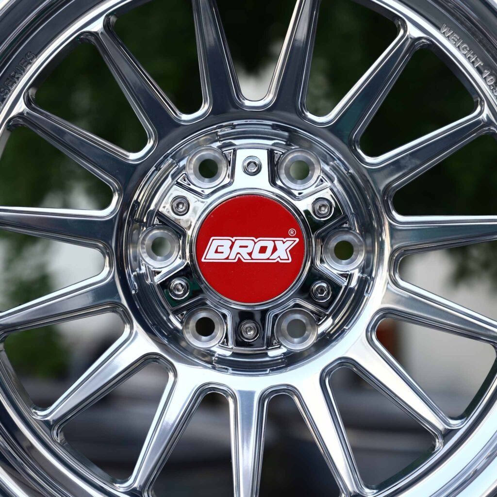 Chevrolet Silverado 1500 wheels – Mirror Polished 15-Spoke (Brox-Style), lip and barrel detail