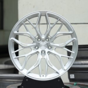 Audi A6 / BMW 5 Series Forged Wheels – Brushed Side-Milled Silver 10 Y-Spoke