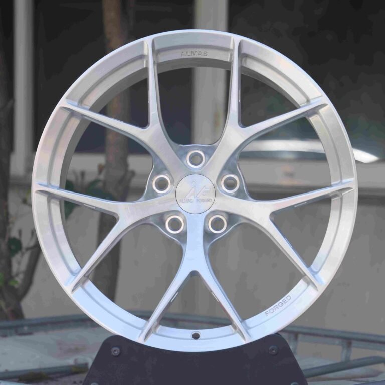 BMW 3 Series F30 wheels – Brushed Silver 5 Y-Spoke, front view