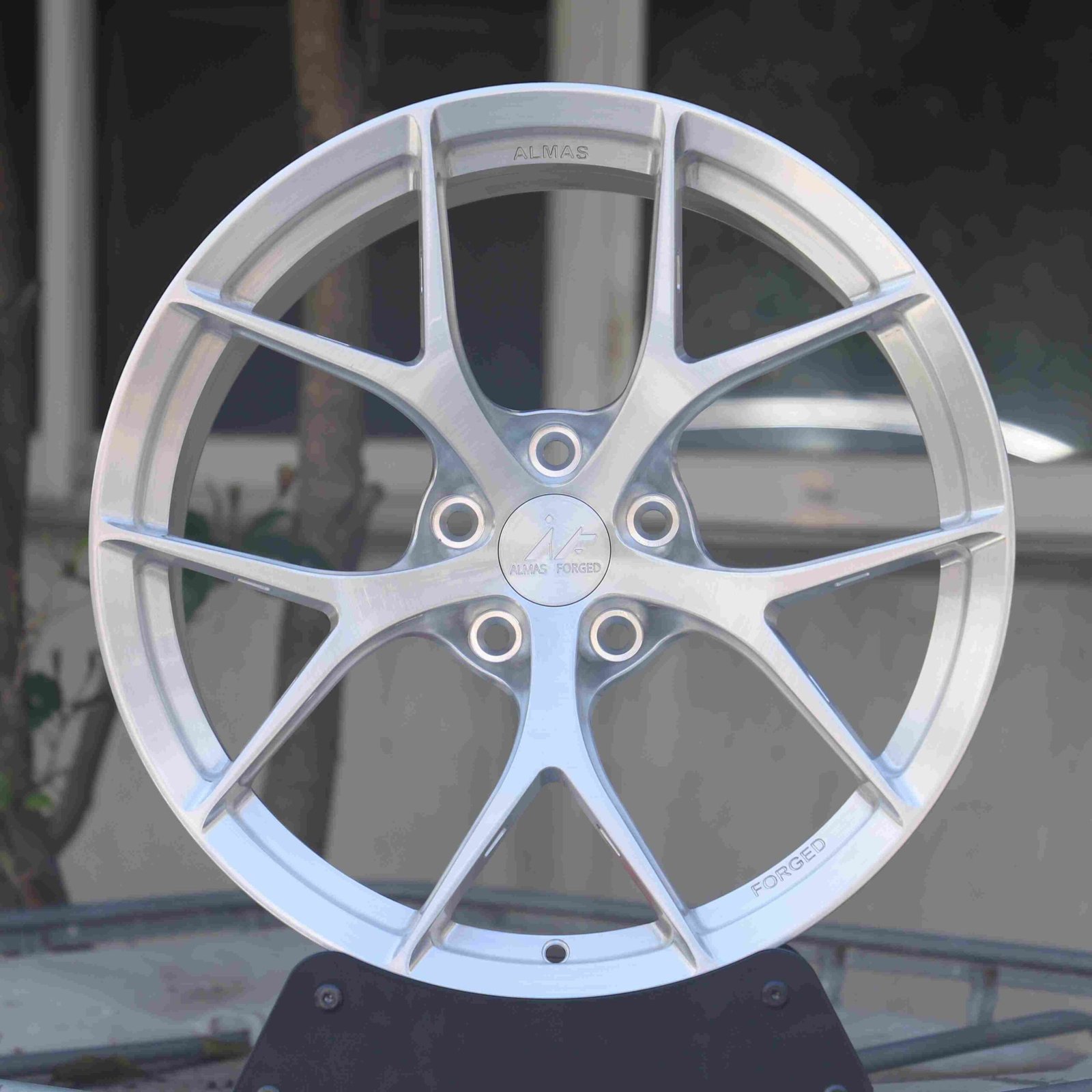 BMW 3 Series F30 wheels – Brushed Silver 5 Y-Spoke, front view
