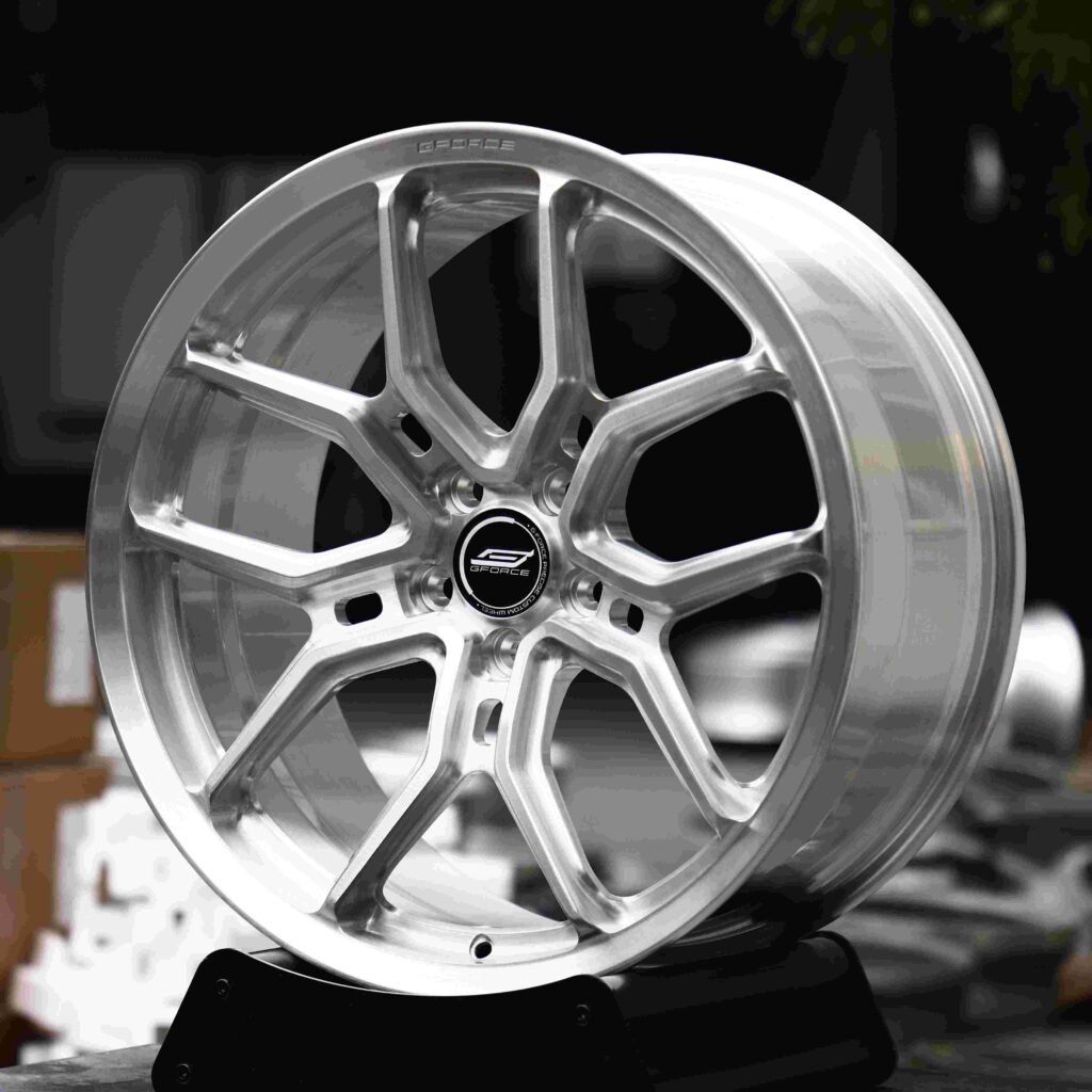 BMW 3 Series F30 wheels – Brushed Silver 5 Y-Spoke, angled view