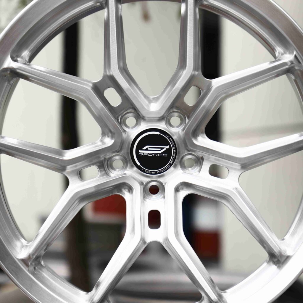 BMW M3 F80 wheels – Brushed Silver 5 Y-Spoke, lip and barrel detail