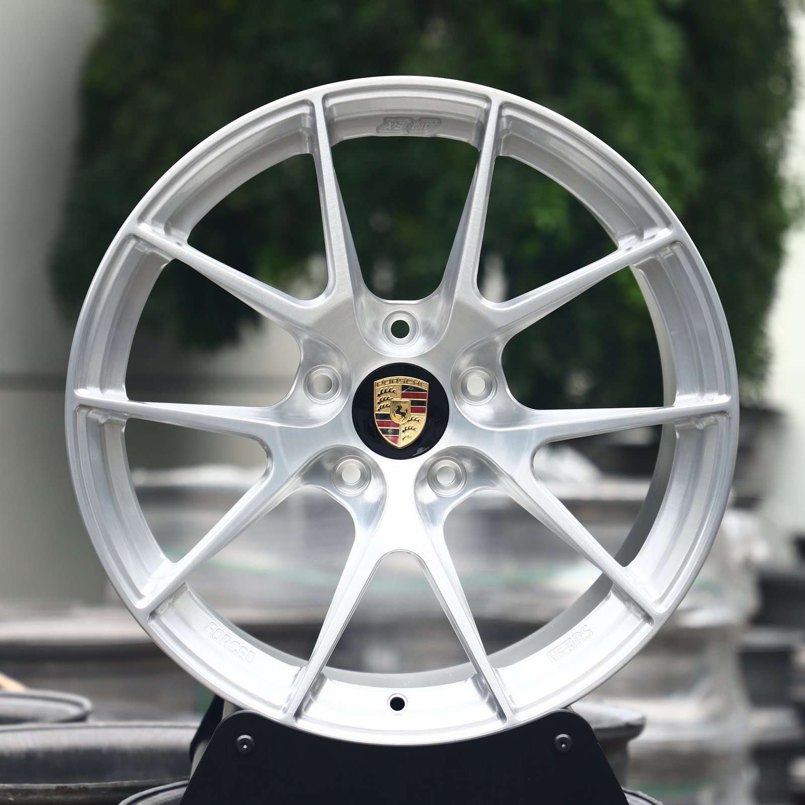 Porsche 911 992 wheels – Brushed Silver 5 Y-Spoke (Porsche OEM-Style), front view