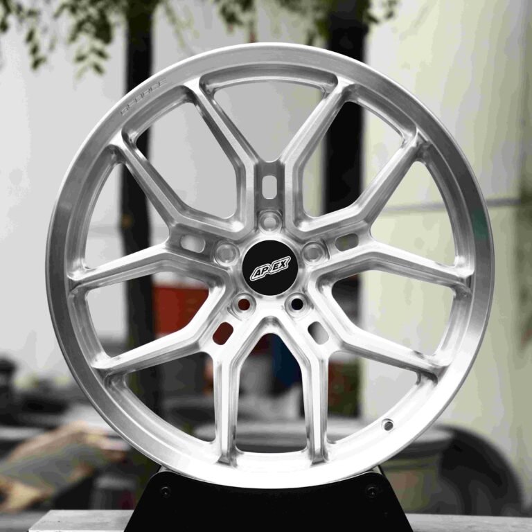 Toyota GR86 wheels – Brushed Silver 5 Y-Spoke Petal, front view