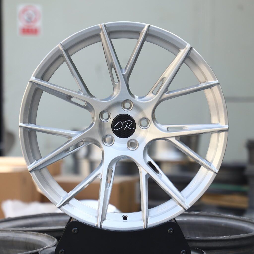 Toyota GR86 wheels – Brushed Silver 7 Y-Spoke Side-Milled, front view