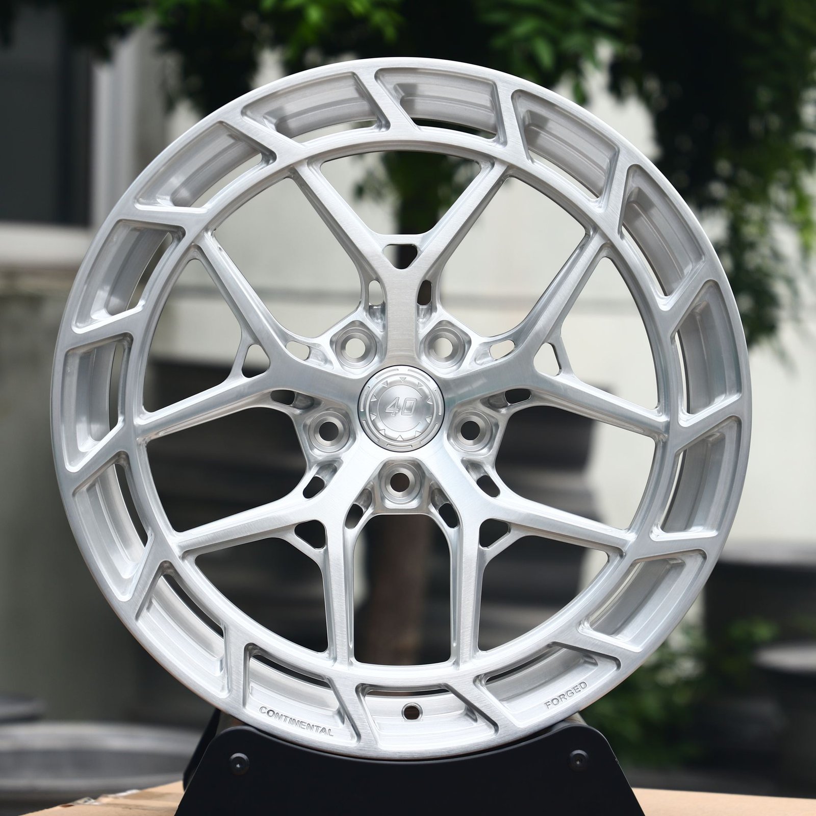 Audi RS3 wheels – Brushed Silver Directional Milled, front view