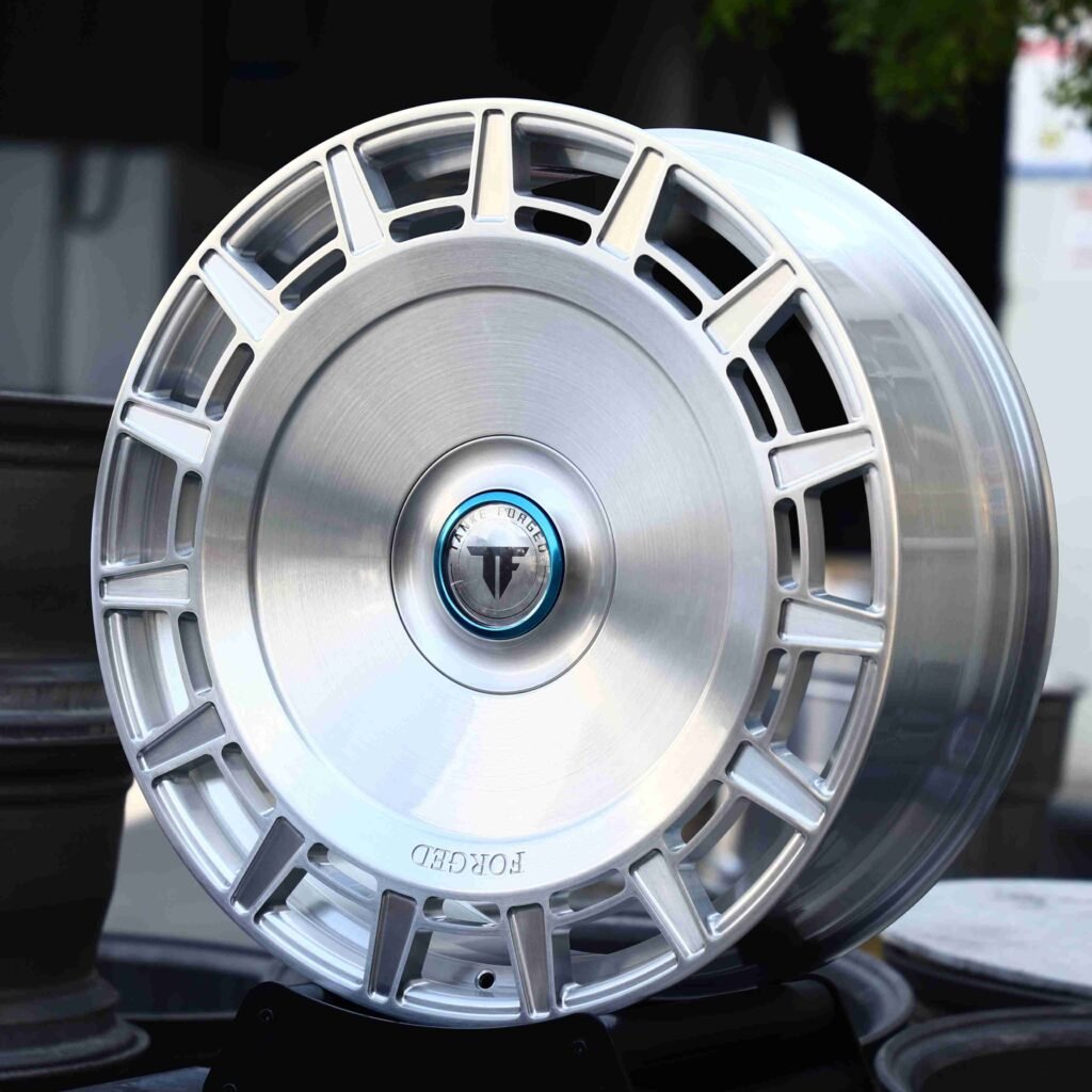 Brushed Silver Forged Wheels - Tank 300 / Tank 500 Fitment (6-Lug) view 2