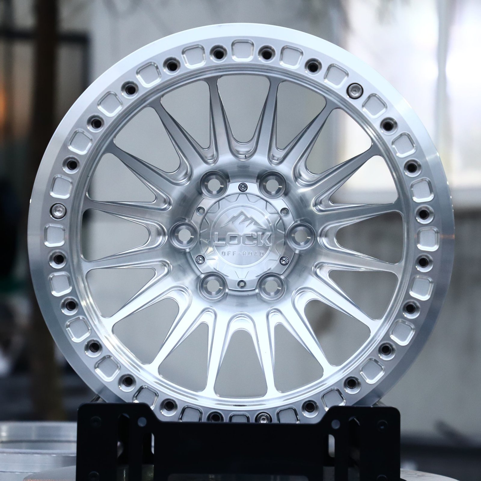 Ford F-150 wheels – Brushed Silver Multi-Spoke, front view