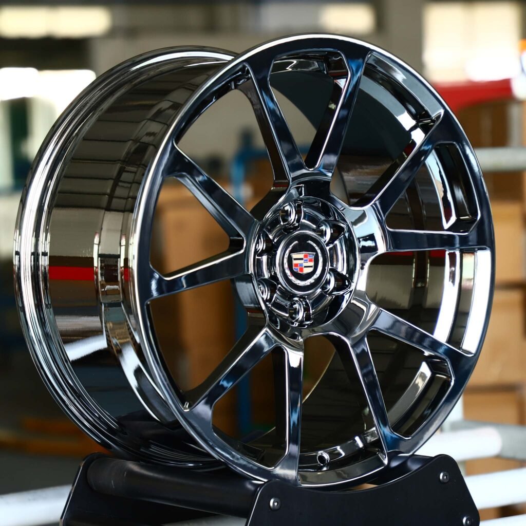 Cadillac Escalade wheels – Black Chrome / Silver 5 Y-Spoke (Cadillac OEM-Style), angled view