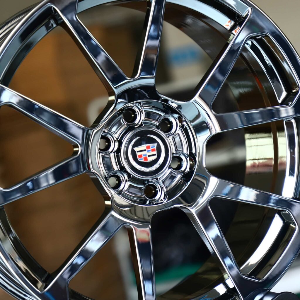 Cadillac Escalade wheels – Black Chrome / Silver 5 Y-Spoke (Cadillac OEM-Style), lip and barrel detail