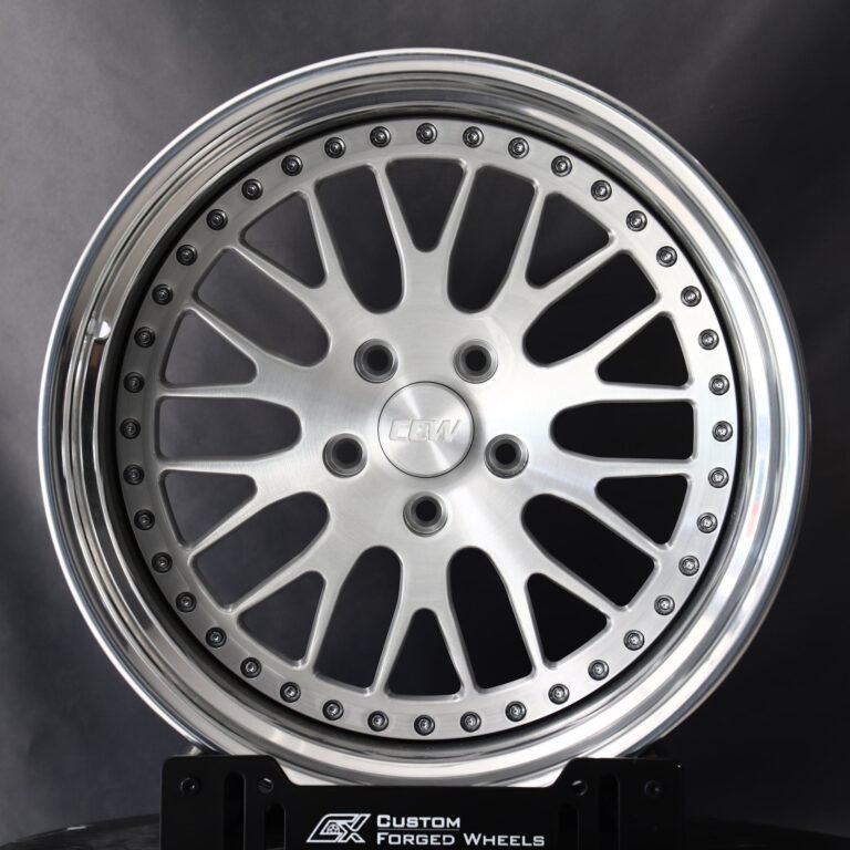 Audi R8 wheels – Brushed Silver Mesh Deep Dish 2-Piece (CCW-Style), front view