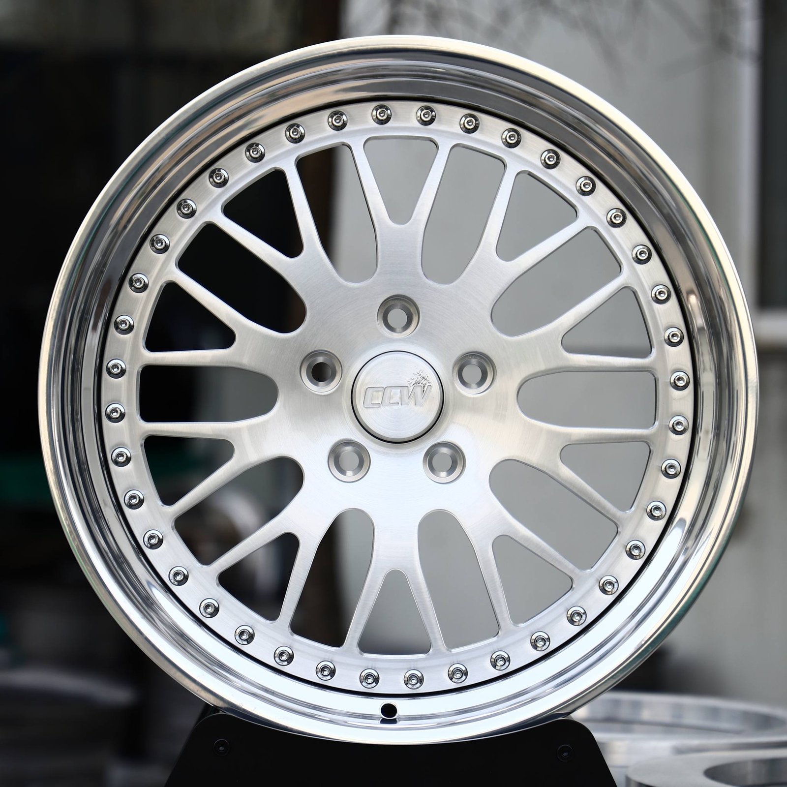 Audi R8 wheels – Brushed Silver Mesh Deep Dish 2-Piece (CCW-Style), front view