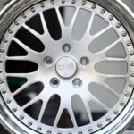ANK-75579 — спицы крупным планом