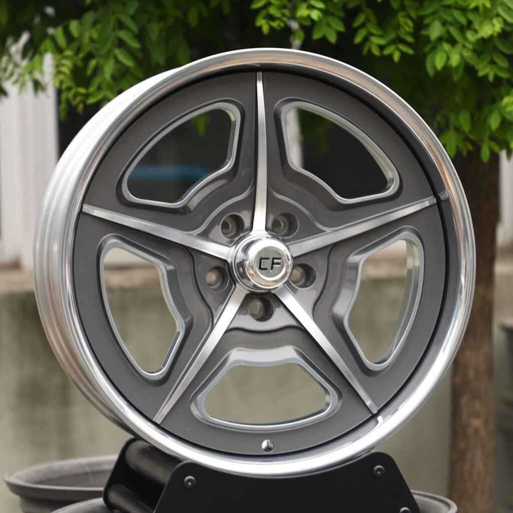 BMW M3 wheels – CF Matte Silver 2-Piece Deep Lip, angled view