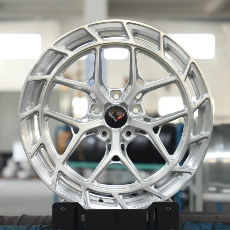 Chevrolet Corvette wheels – Chevrolet Corvette Style Bright Silver 5 Y-Spoke Left/Right Directional Double-Ring, front view