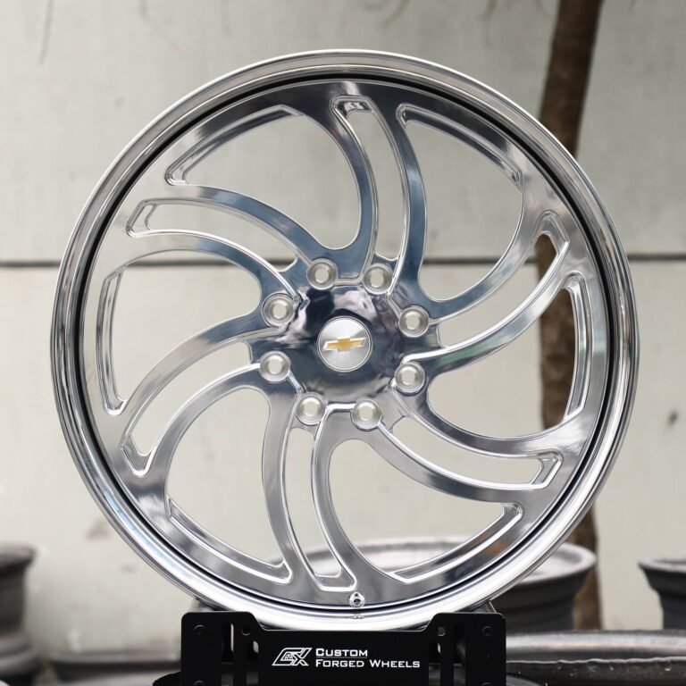 Chevrolet Silverado HD wheels – Mirror Polished Spiral Multi-Spoke (Chevrolet OEM-Style), front view