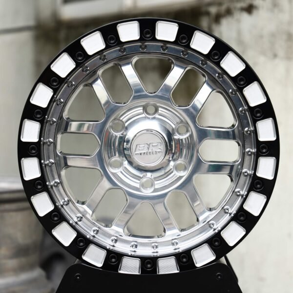 Chevrolet Silverado 1500 wheels – Polished / Black Mesh Beadlock, front view