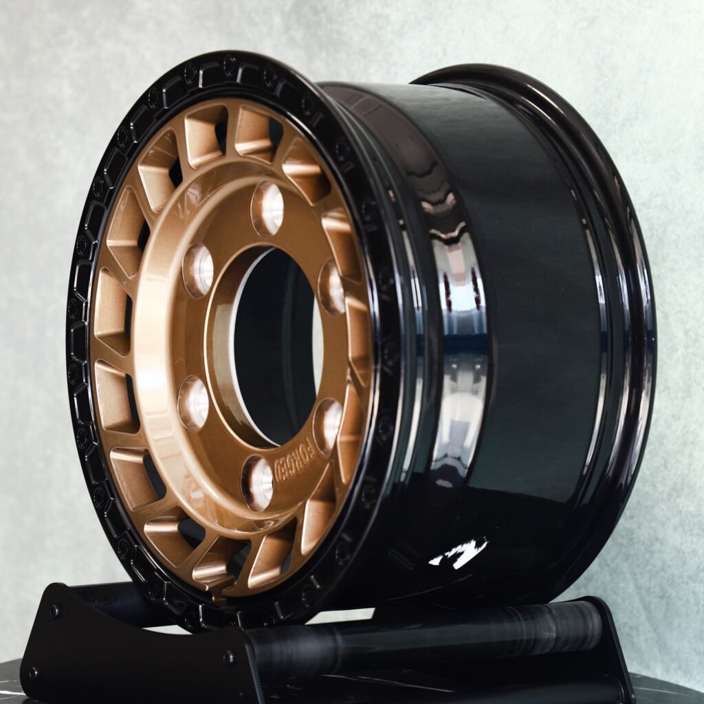 Toyota 4Runner wheels – Bronze / Black Slotted Deep Lip, lip and barrel detail