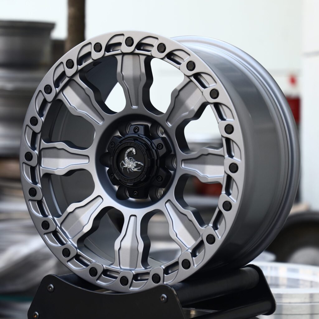 6x139.7 wheels – Gunmetal Machined 8-Spoke, side view