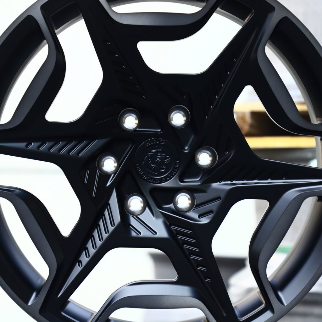 Toyota 4Runner wheels – Matte Black 6-Spoke Star, lip and barrel detail